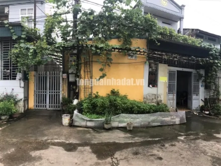 4  Cho phòng cho thuê, địa chỉ số nhà 50 ngõ 412 Phạm Văn Đồng tp Tuyên Quang