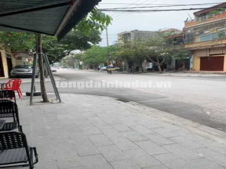 4 Cần cho thuê nhà khép kín 1ngủ,vệ sinh, phòng khách