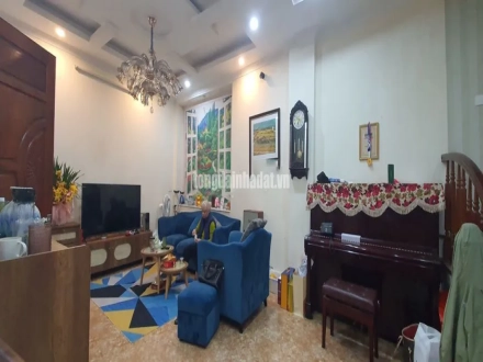 4 Cho thuê nhà 42m  80/241, Phố Xã Đàn, Phường Phương Liên, Quận Đống Đa, Hà Nội