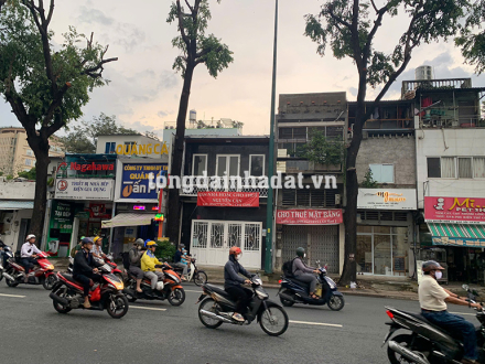 4 Cho thuê nhà tại 832 Nguyễn Kiệm, P.3, Q.Gò Vấp, TPHCM 