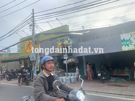4 Bán nhà số 40d Bến Phú Định, P.16, Q.8, TPHCM 