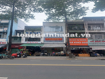 4 Cho thuê nhà nguyên căn 217 Ngô Gia Tự, P.3, Q.10, TPHCM 
