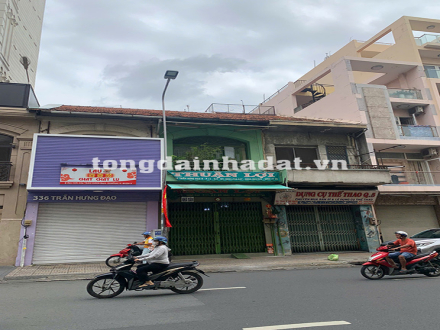 4 Bán nhà tại 334 Trần Hưng Đạo, P.11, Q.5, TPHCM 
