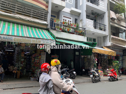 4 Cho thuê mặt bằng 423 Trần Hưng Đạo, P.14, Q.5, TPHCM 