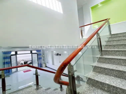 4 Bán nhà 2 tầng phường Ngọc Trạo TP Thanh Hoá cạnh sân vận động Tỉnh Thanh Hóa